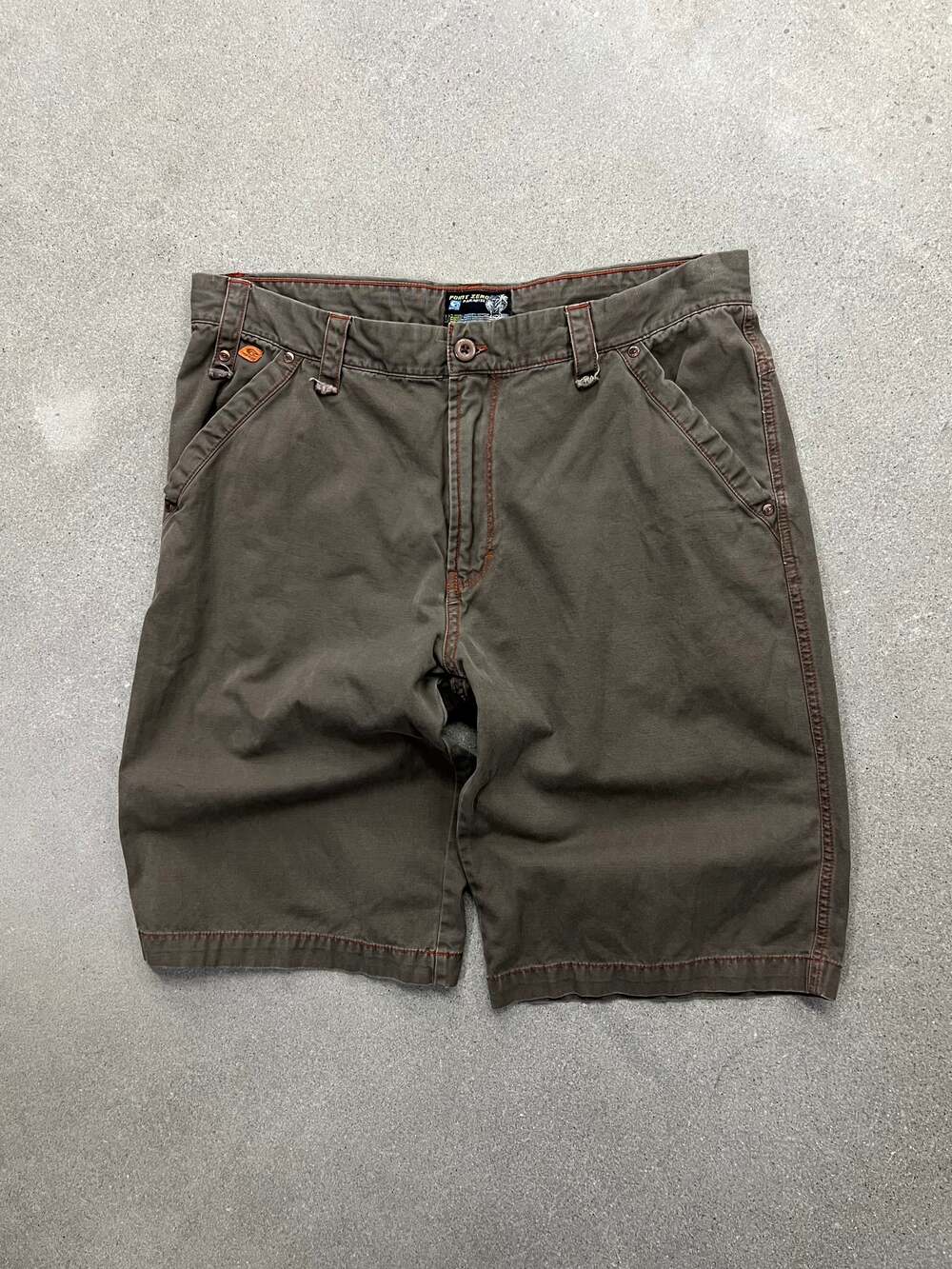 Vintage Y2K Point Zero Paradise Contrast Stitch Shorts - 36”